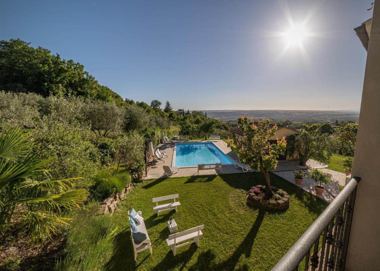Casa Clara Villa Montecchio  Bagian luar foto